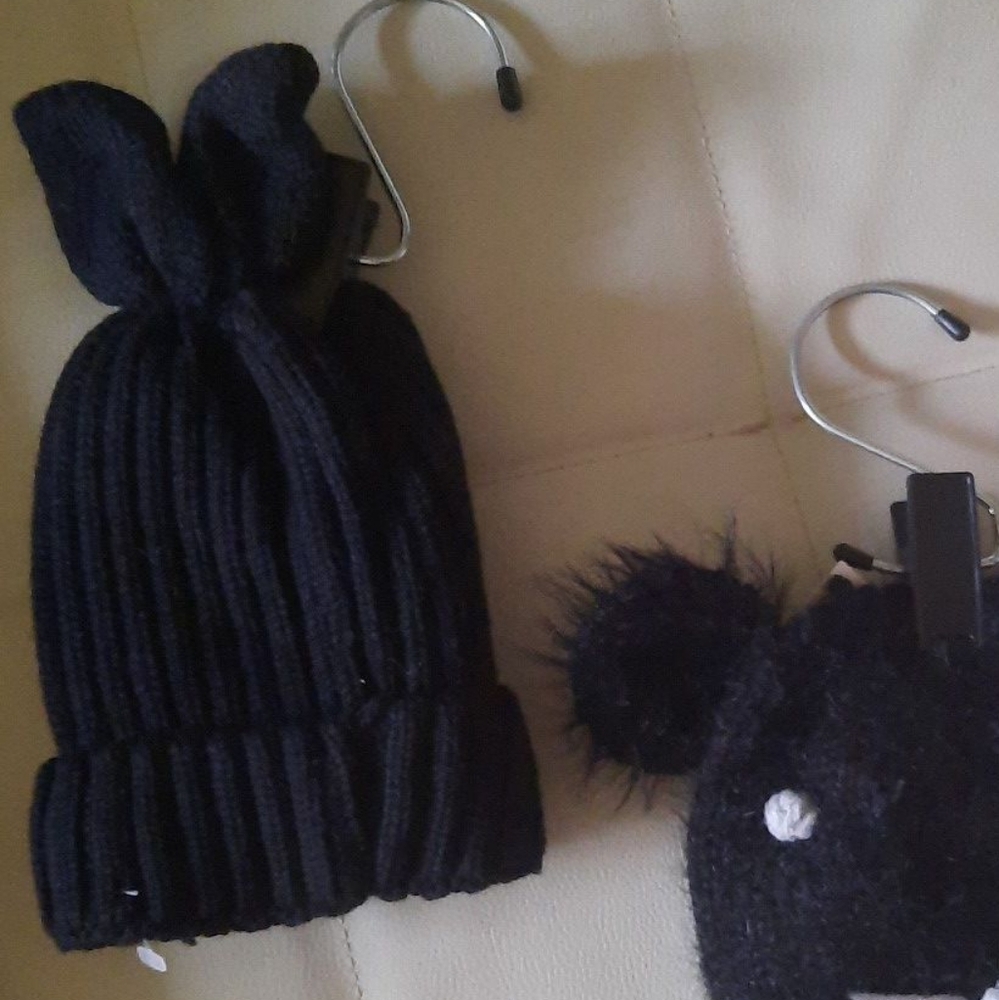 Kids Black Knit Animal Ear Winter Hat.